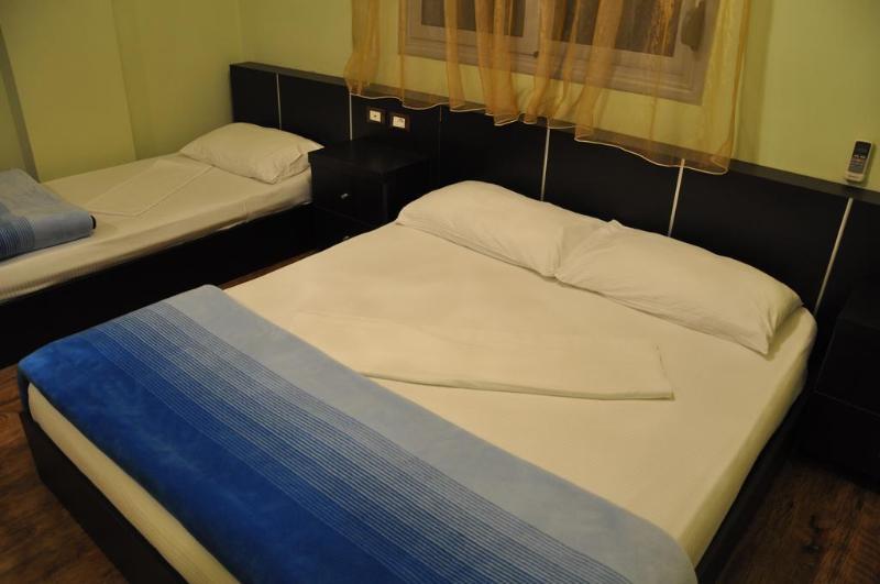 Ambasador Hotel Vlore Ngoại thất bức ảnh